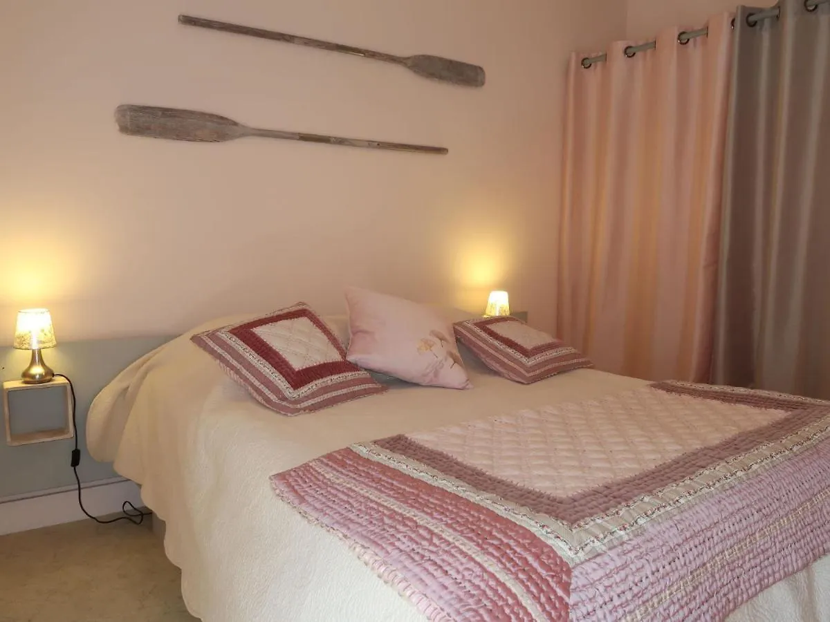 Holiday Home Le Gite Des Oyats By Interhome 贝尔兹