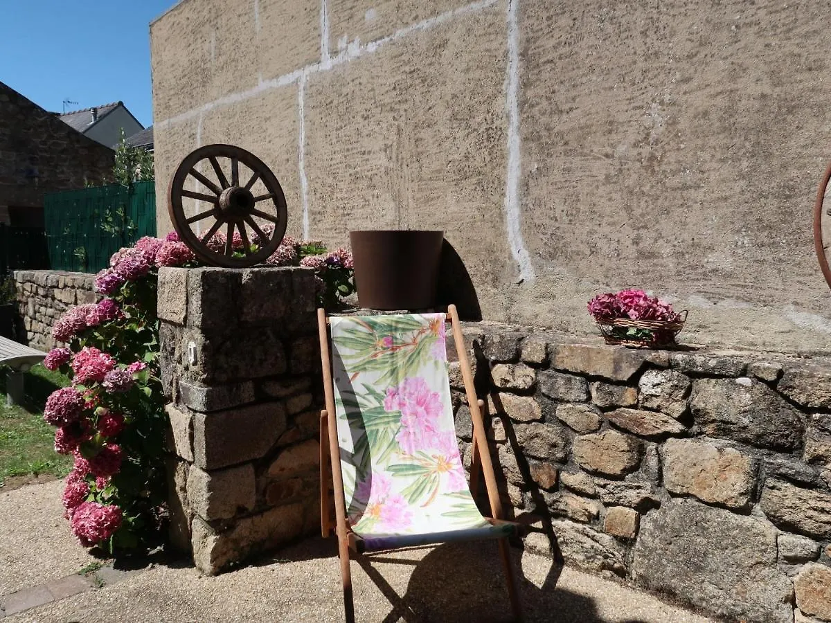Holiday Home Le Gite Des Oyats By Interhome Belz